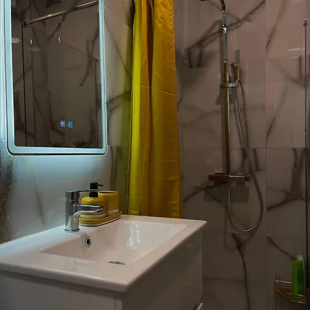 Kristi's * Саранда